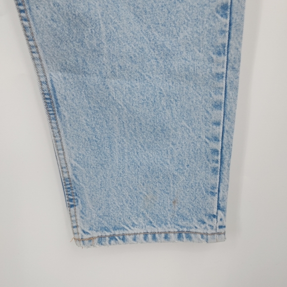 Zara | "Classic Mom Fit" jeans - Picture 4 of 12